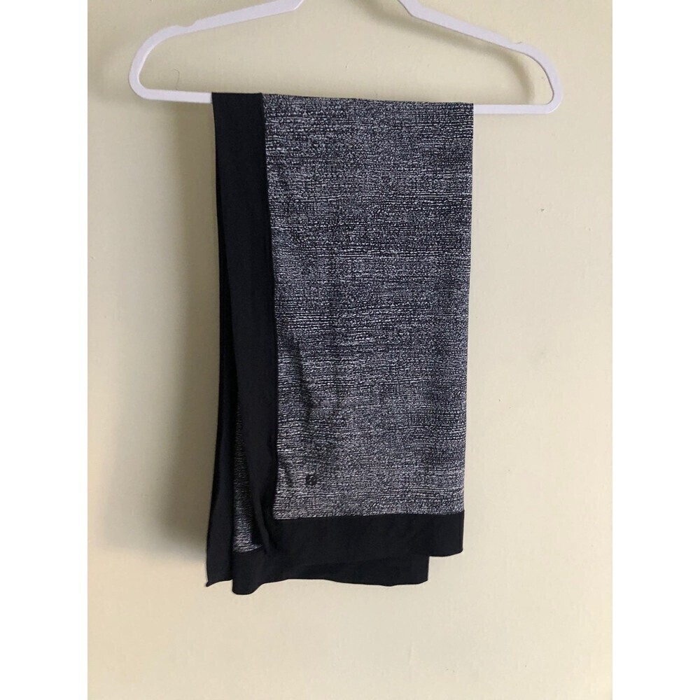 Lululemon SCARF